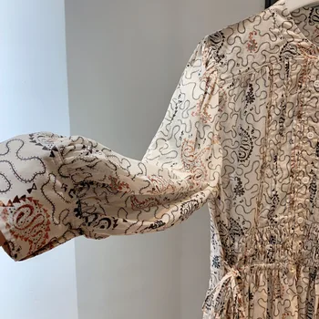 2021 vasaros nauja suknelė mados atsitiktinis, nereguliarus sijono juosmens spausdinimo vidutinio ilgio ilgomis rankovėmis suknelė moterims