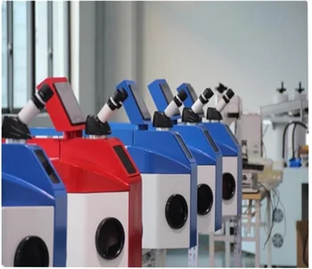 Profesinės didmeninė nerūdijančio plieno automatinis odontologijoje naudojami 200W papuošalai lazerinio suvirinimo mašina